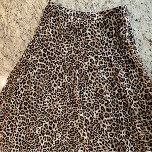 Chicos Size 0.5 Cheetah Skirt